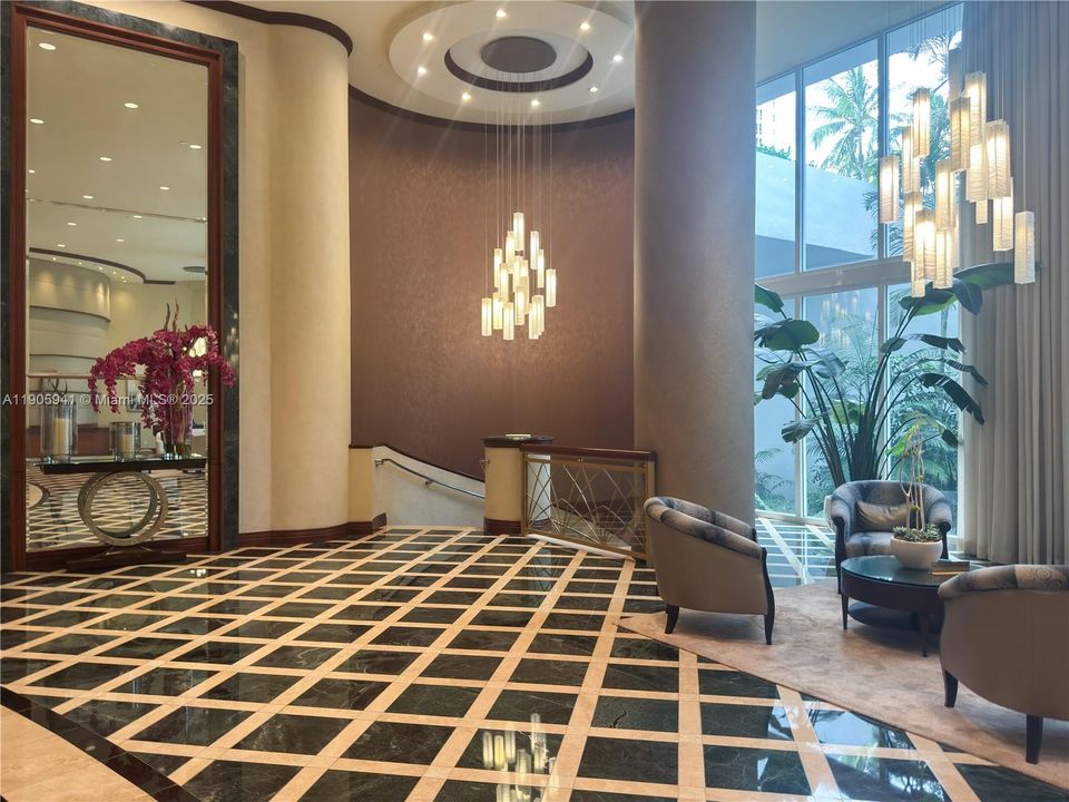 待售: $749,000 (2 贝兹, 2 浴室, 2080 平方英尺)