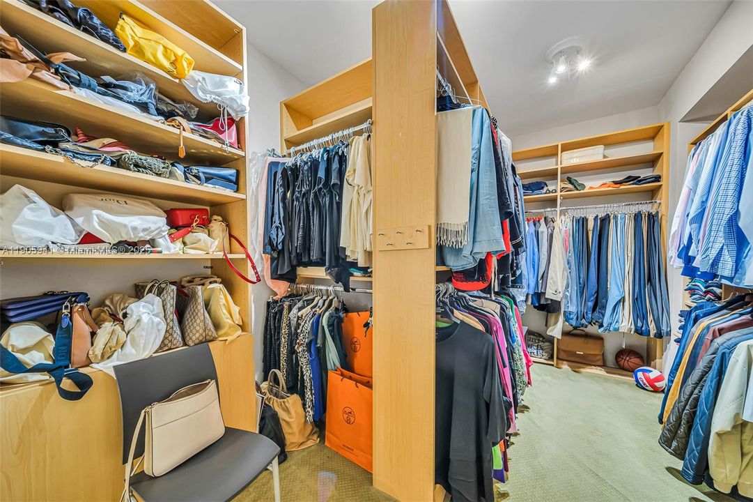 待售: $749,000 (2 贝兹, 2 浴室, 2080 平方英尺)