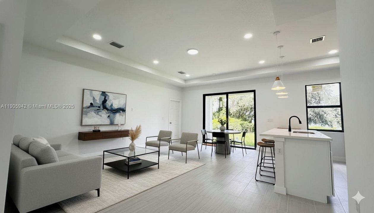 For Sale: $299,000 (3 beds, 2 baths, 1600 Square Feet)