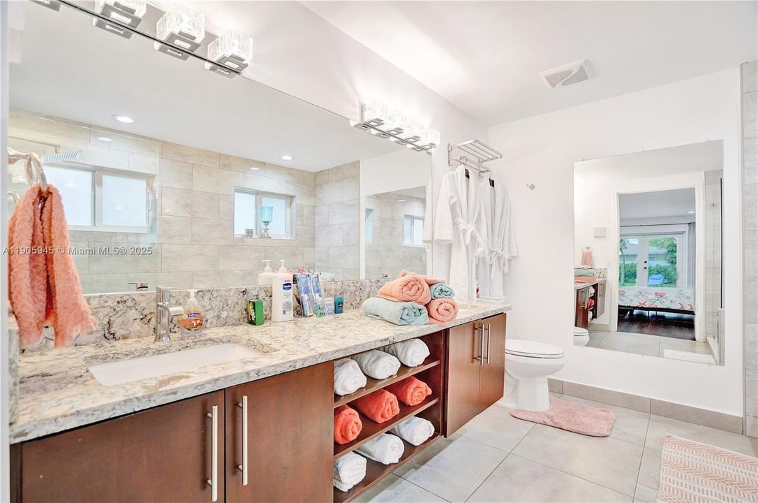 En Renta: $6,500 (4 camas, 2 baños, 1645 Pies cuadrados)