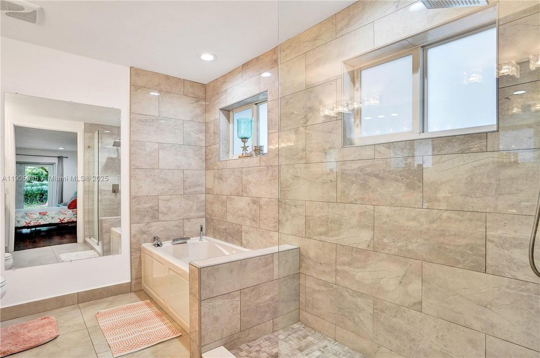 En Renta: $6,500 (4 camas, 2 baños, 1645 Pies cuadrados)