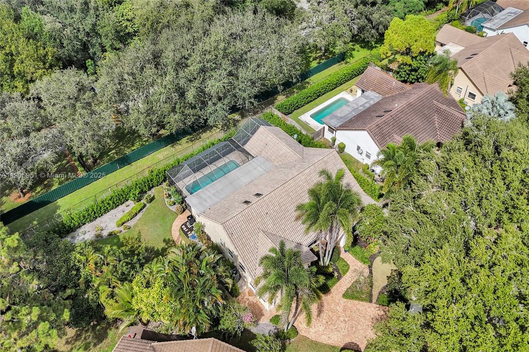 For Rent: $6,900 (4 beds, 2 baths, 2499 Square Feet)