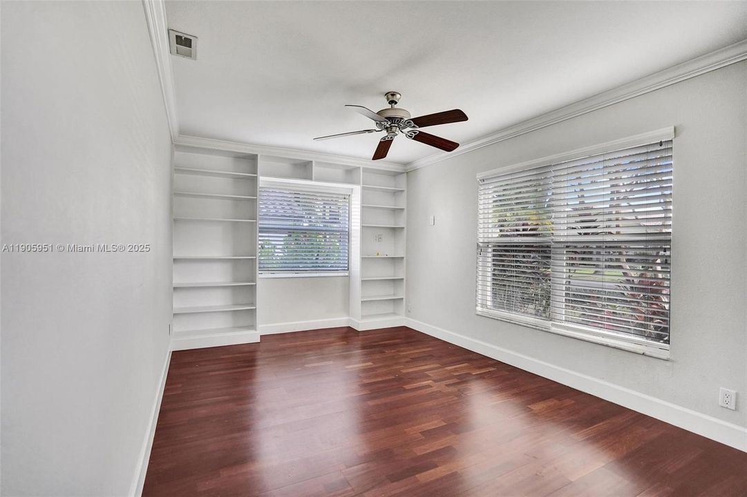 For Rent: $6,900 (4 beds, 2 baths, 2499 Square Feet)