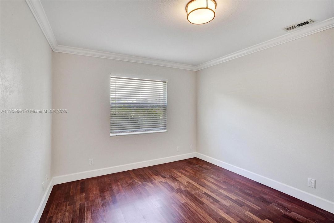 For Rent: $6,900 (4 beds, 2 baths, 2499 Square Feet)