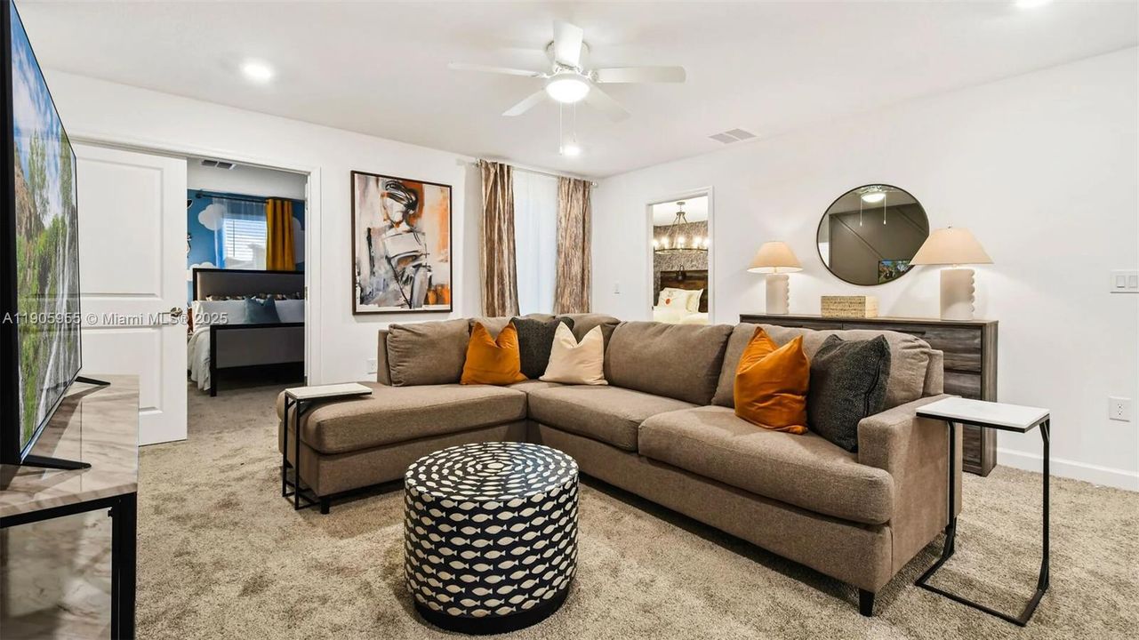 For Sale: $939,000 (8 beds, 5 baths, 4289 Square Feet)