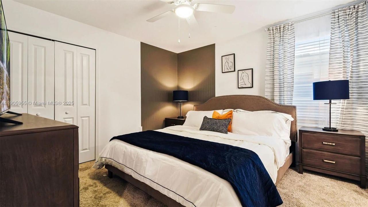 For Sale: $939,000 (8 beds, 5 baths, 4289 Square Feet)