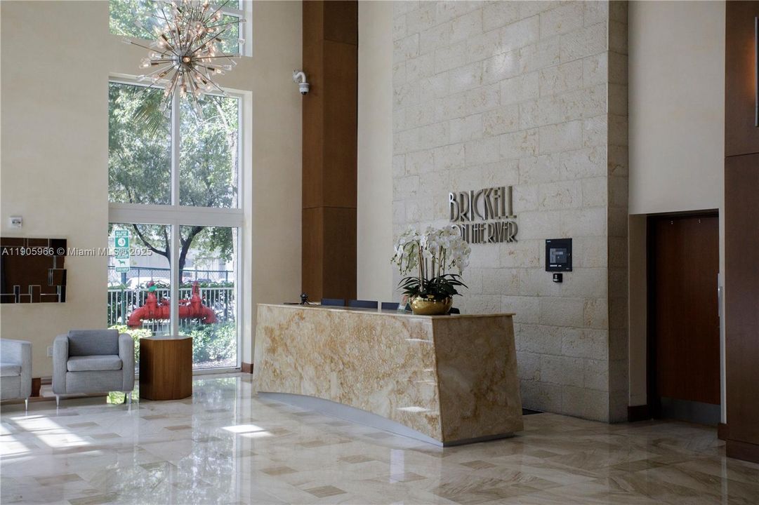 For Sale: $850,000 (3 beds, 2 baths, 1419 Square Feet)