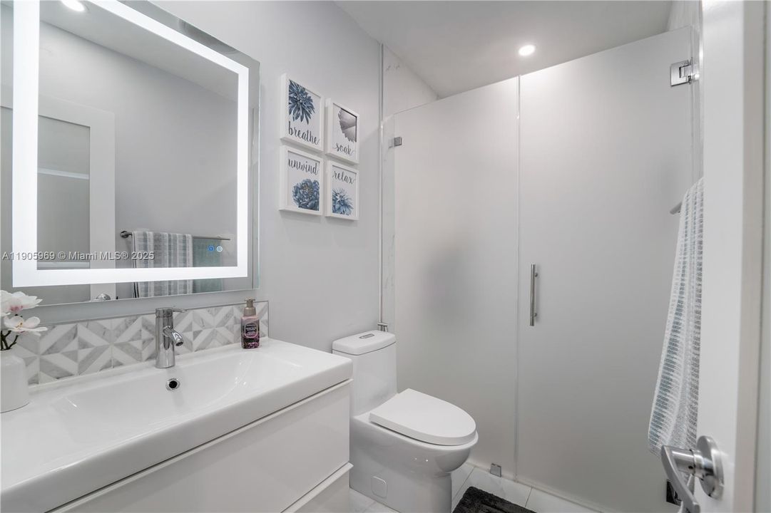 For Sale: $650,000 (3 beds, 2 baths, 1514 Square Feet)