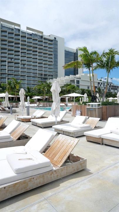 For Rent: $9,500 (0 beds, 1 baths, 760 Square Feet)