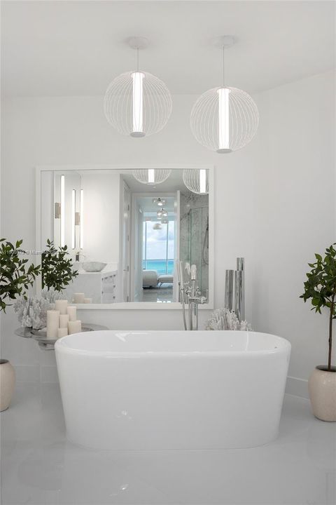 For Sale: $6,000,000 (3 beds, 3 baths, 2959 Square Feet)