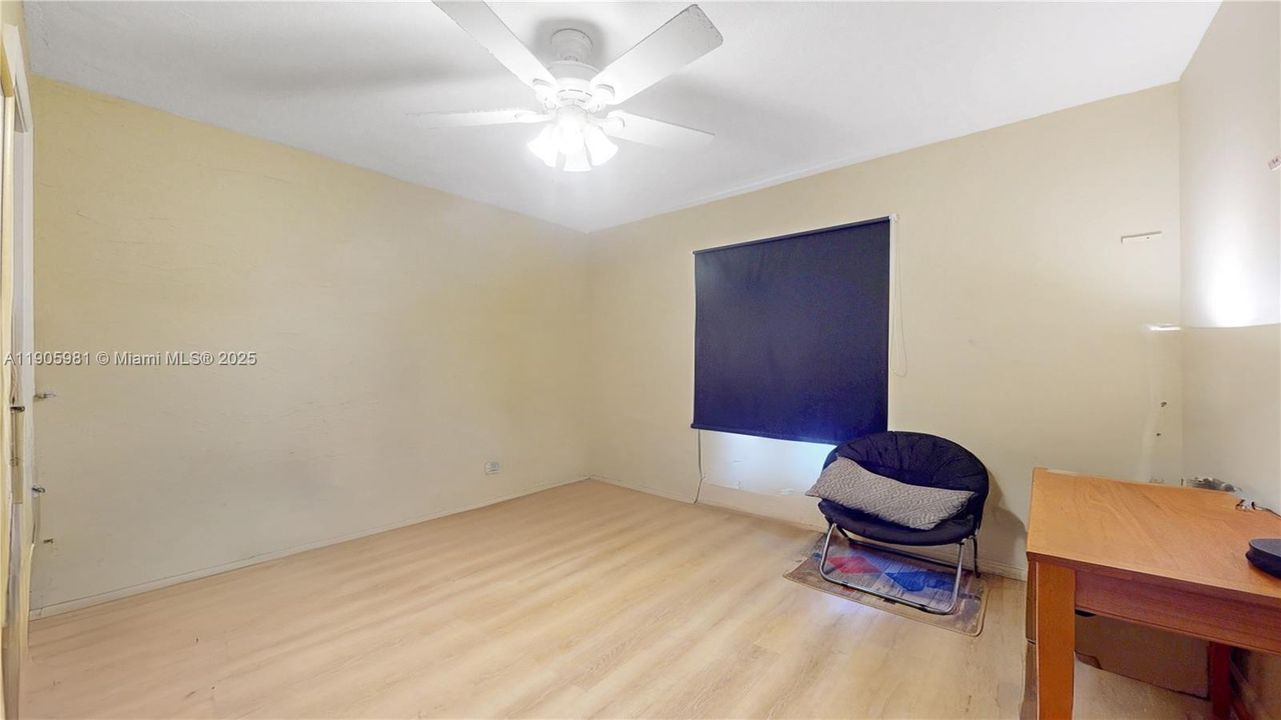 For Sale: $295,000 (2 beds, 2 baths, 1286 Square Feet)