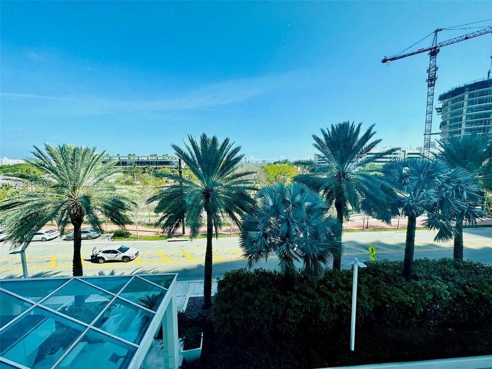 Activo con contrato: $3,100 (1 camas, 1 baños, 687 Pies cuadrados)