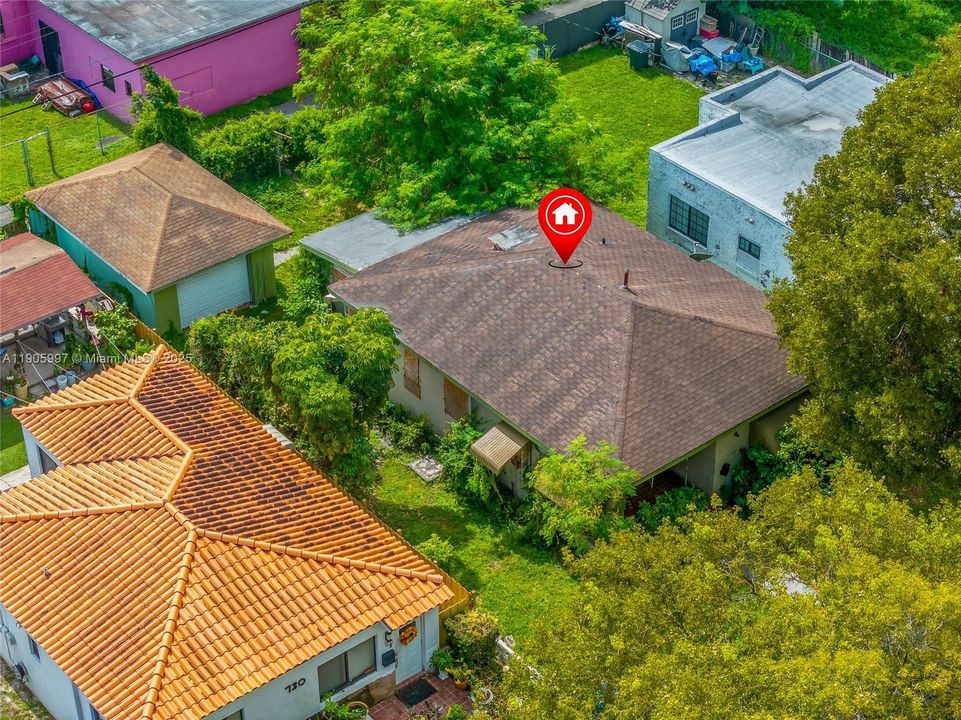 Active With Contract: $251,000 (3 beds, 1 baths, 1231 Square Feet)