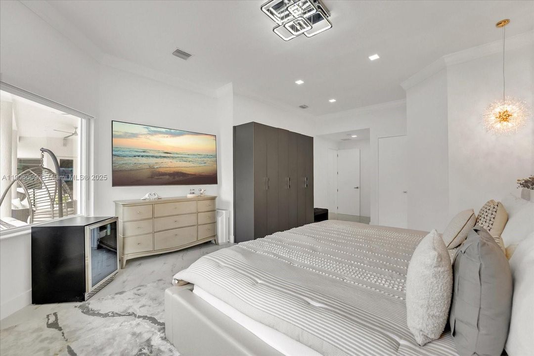 En Venta: $1,750,000 (5 camas, 4 baños, 3032 Pies cuadrados)