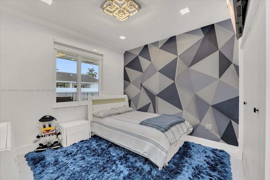 En Venta: $1,750,000 (5 camas, 4 baños, 3032 Pies cuadrados)