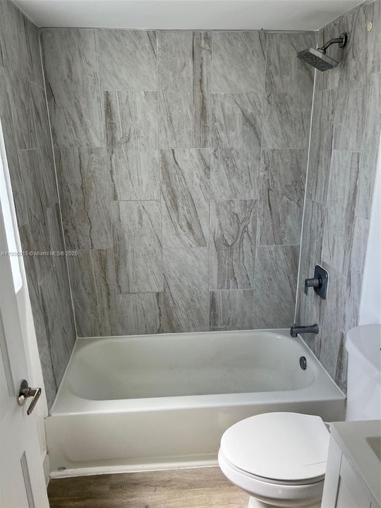 Recently Rented: $1,300 (0 beds, 1 baths, 0 Square Feet)