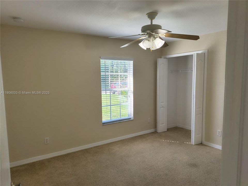 En Renta: $1,900 (3 camas, 2 baños, 1595 Pies cuadrados)