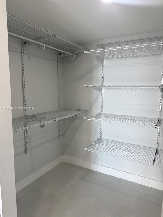 В аренду: $3,800 (2 спален, 2 ванн, 1092 Квадратных фут)