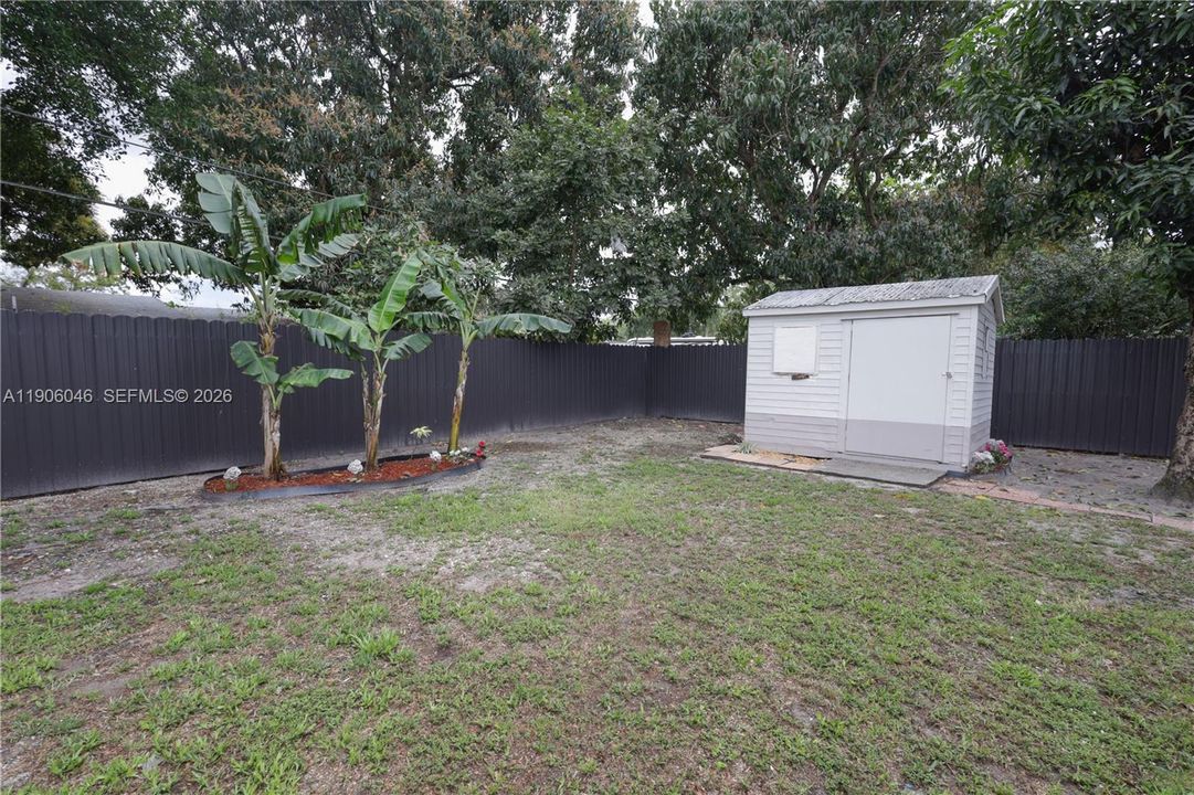 En Venta: $455,000 (3 camas, 1 baños, 864 Pies cuadrados)