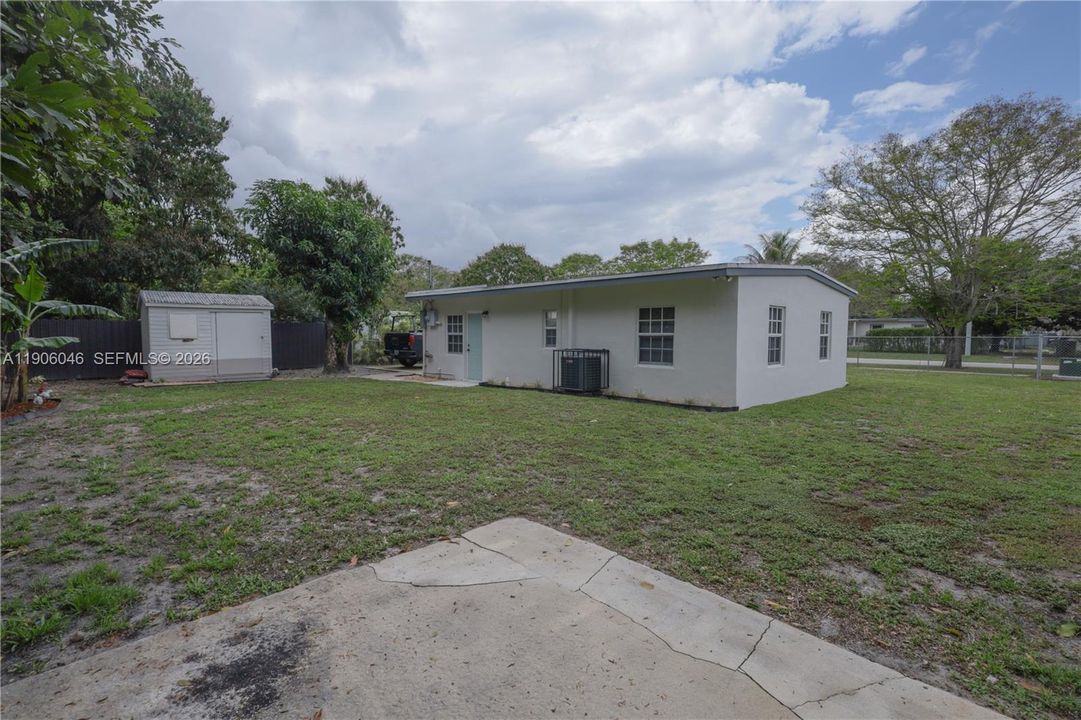 En Venta: $455,000 (3 camas, 1 baños, 864 Pies cuadrados)