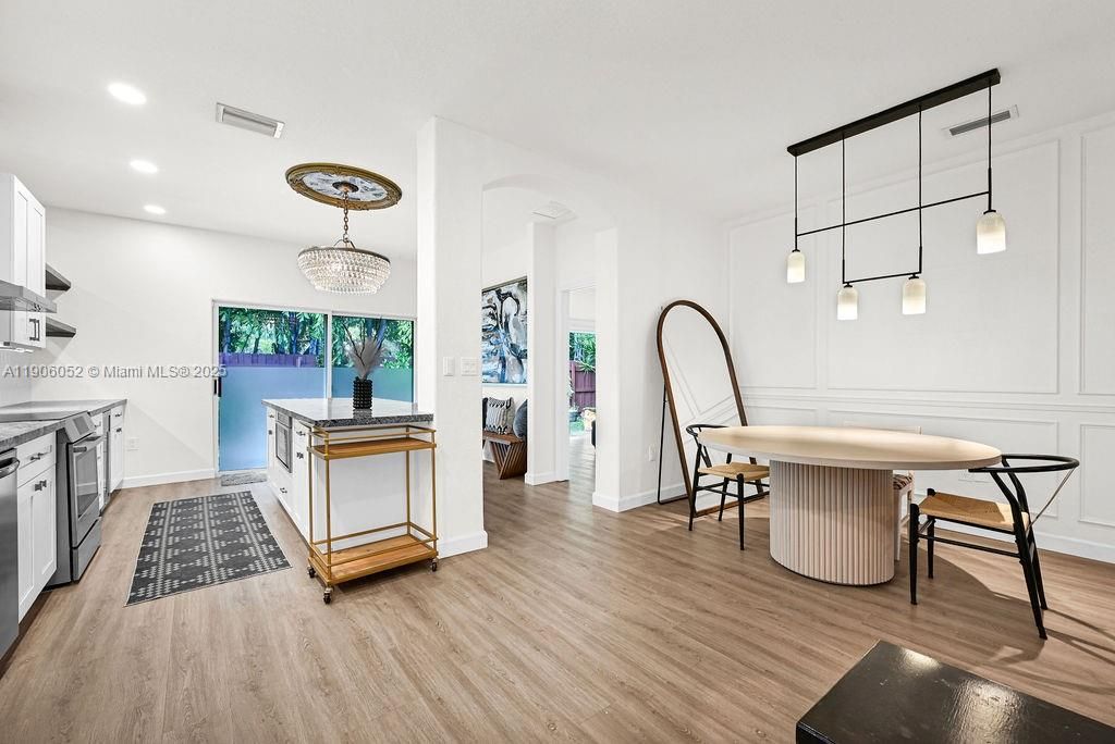 Active With Contract: $690,000 (3 beds, 2 baths, 1478 Square Feet)