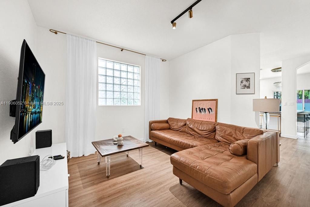 Active With Contract: $690,000 (3 beds, 2 baths, 1478 Square Feet)