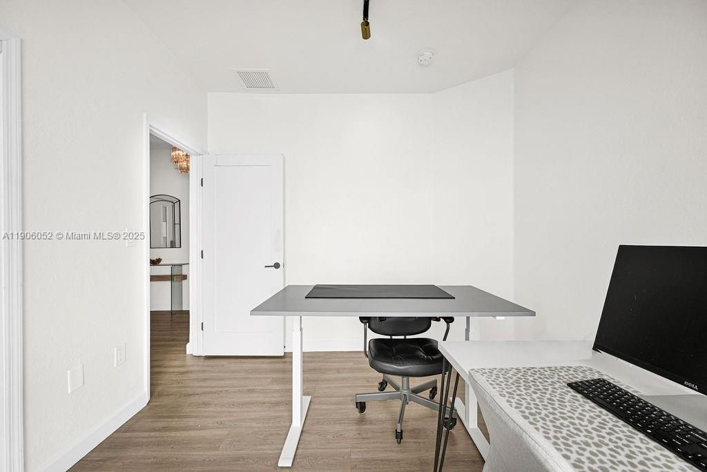 Active With Contract: $690,000 (3 beds, 2 baths, 1478 Square Feet)