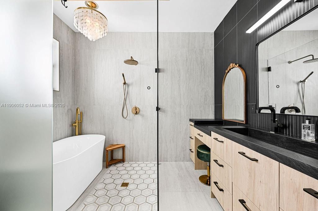 Active With Contract: $690,000 (3 beds, 2 baths, 1478 Square Feet)