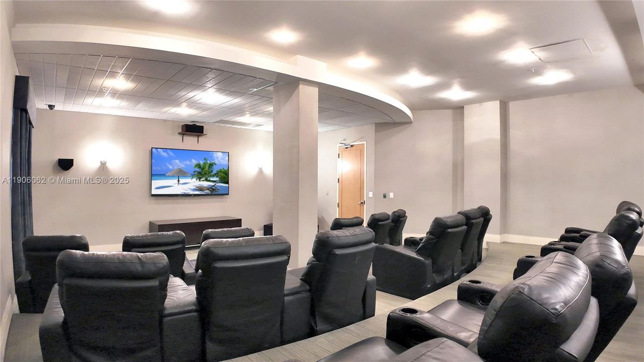 待售: $529,000 (2 贝兹, 2 浴室, 1176 平方英尺)