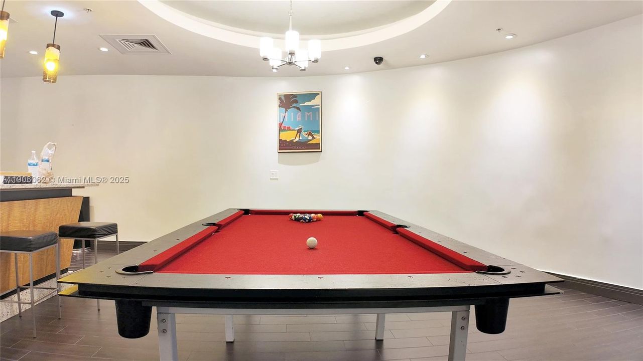 待售: $529,000 (2 贝兹, 2 浴室, 1176 平方英尺)