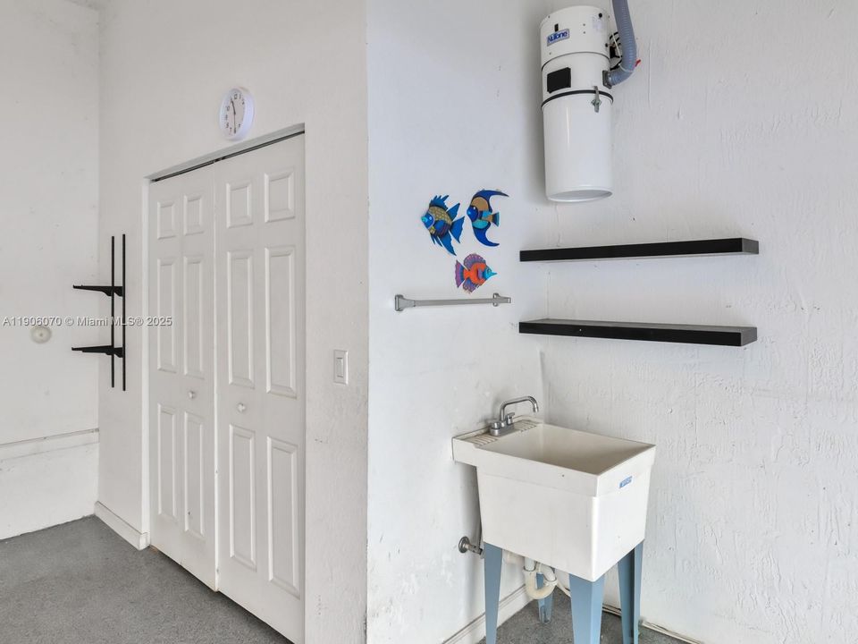 待售: $499,000 (3 贝兹, 2 浴室, 1739 平方英尺)