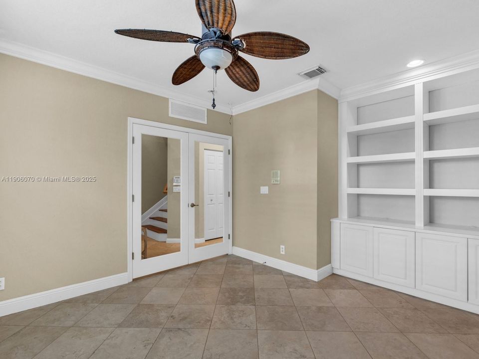 待售: $499,000 (3 贝兹, 2 浴室, 1739 平方英尺)