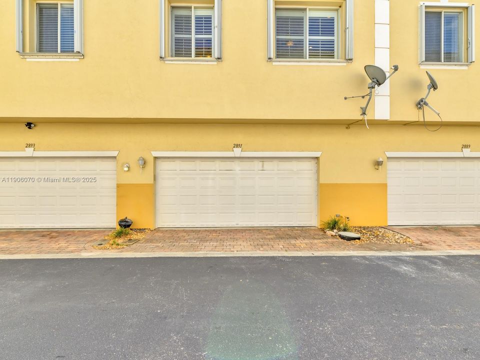 待售: $499,000 (3 贝兹, 2 浴室, 1739 平方英尺)