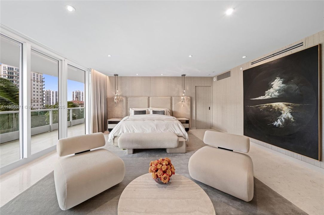 For Sale: $4,250,000 (3 beds, 3 baths, 3320 Square Feet)