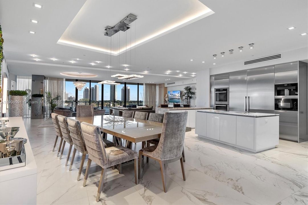 For Sale: $4,495,000 (4 beds, 5 baths, 3400 Square Feet)