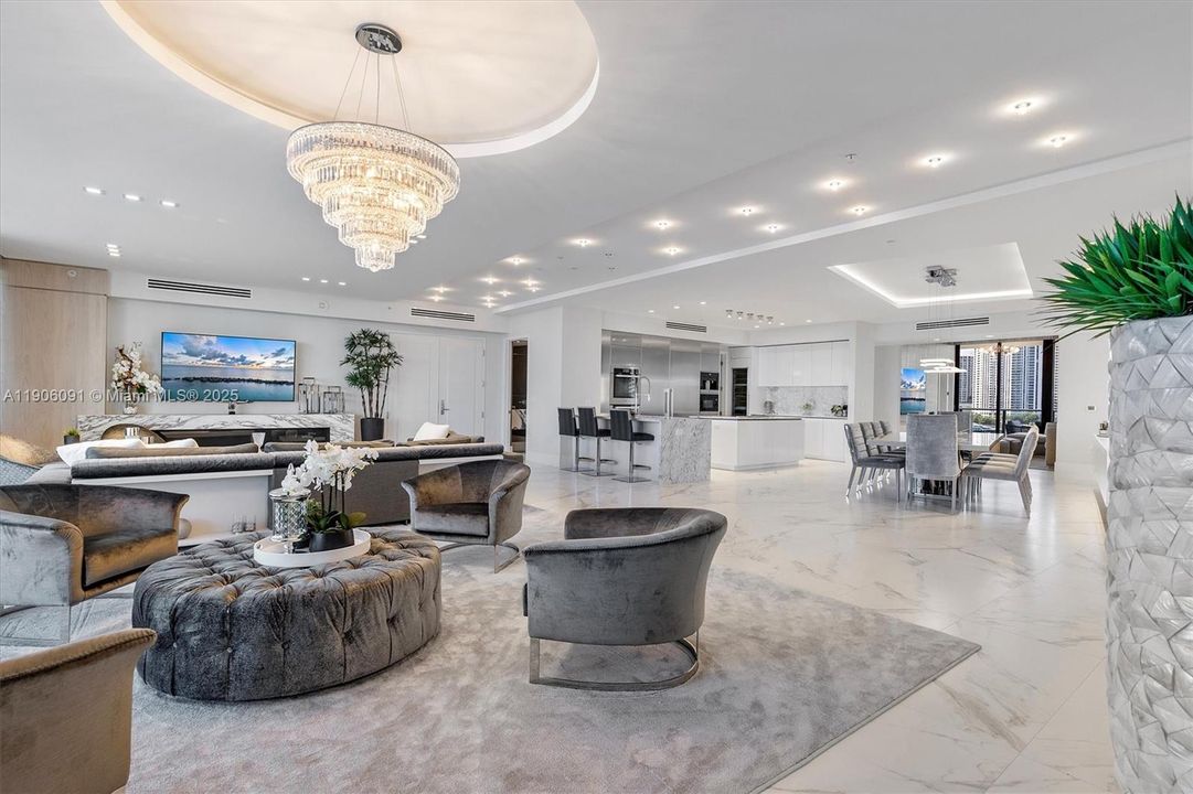 For Sale: $4,495,000 (4 beds, 5 baths, 3400 Square Feet)