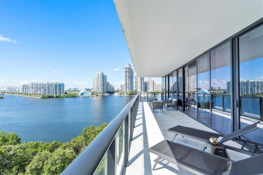 Facing West - sunset views