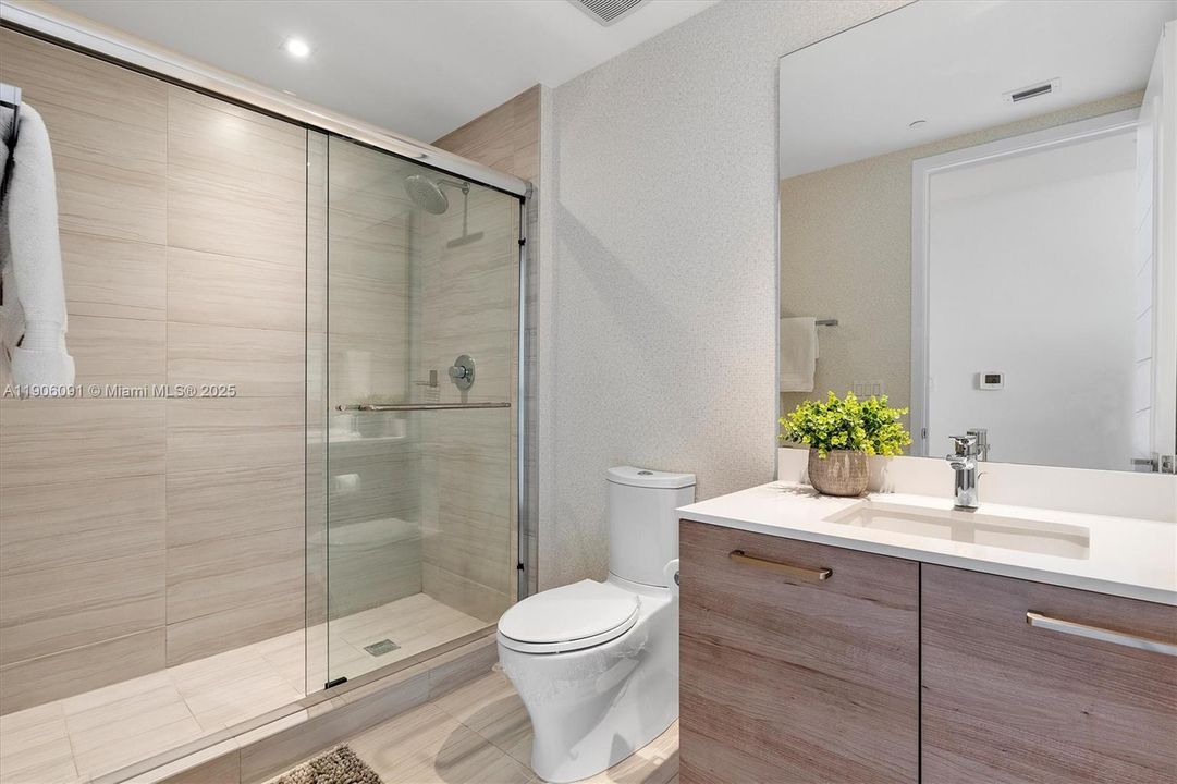 For Sale: $4,495,000 (4 beds, 5 baths, 3400 Square Feet)