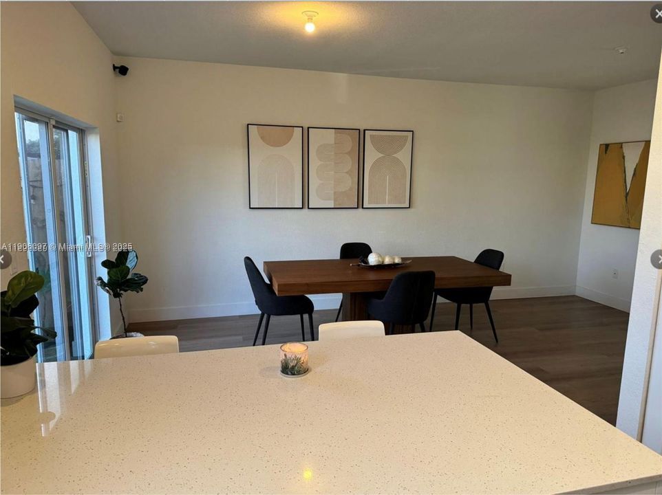 На продажу: $510,000 (3 спален, 2 ванн, 1483 Квадратных фут)