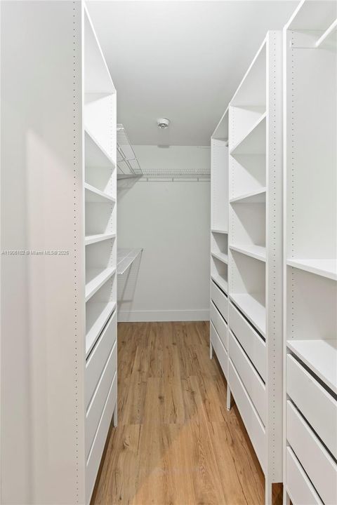 Recently Rented: $3,700 (4 beds, 2 baths, 1799 Square Feet)