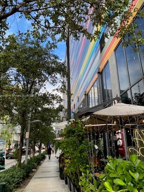 待售: $610,000 (0 贝兹, 1 浴室, 553 平方英尺)