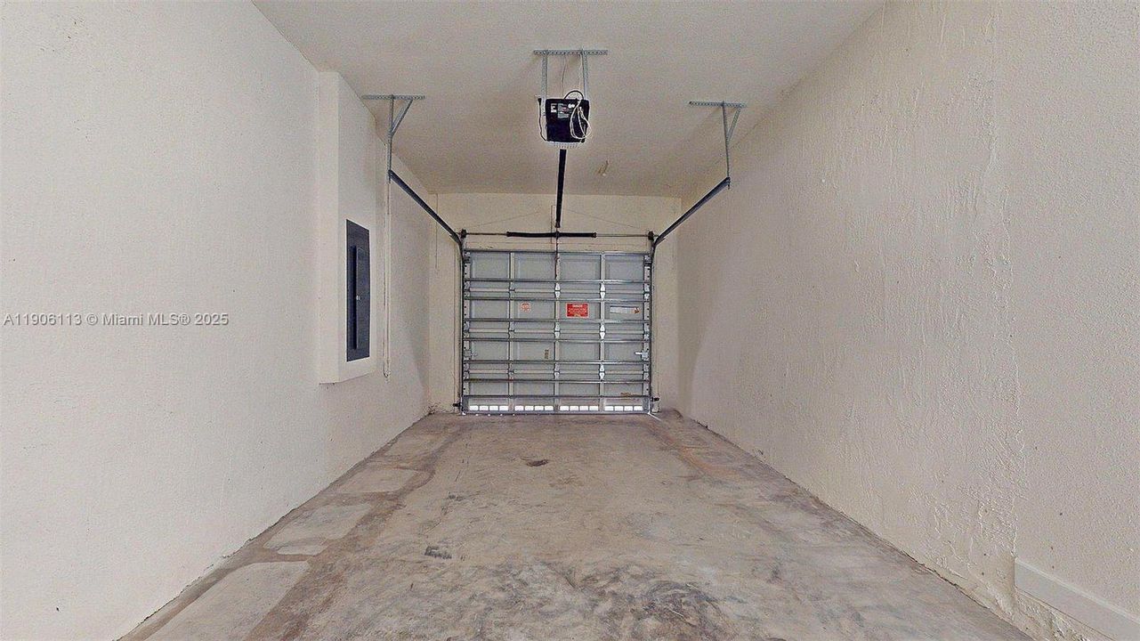 Active With Contract: $405,000 (4 beds, 3 baths, 1768 Square Feet)