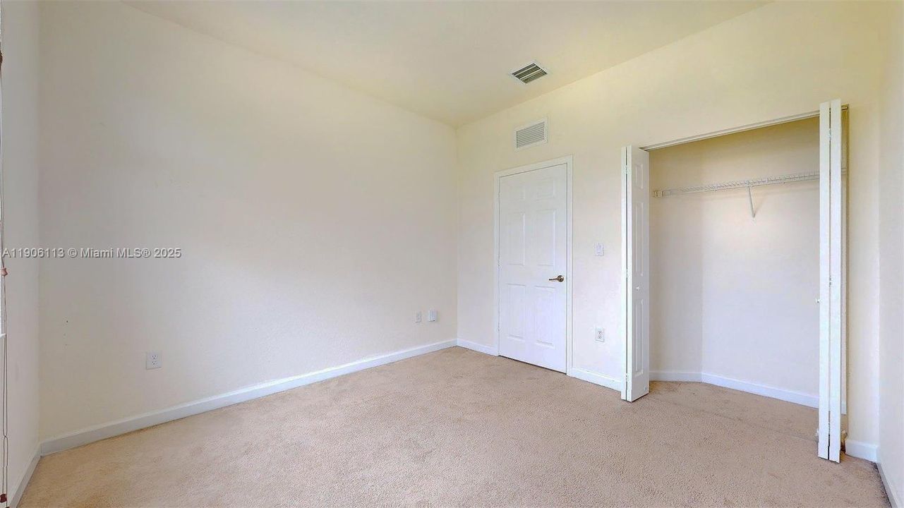 Active With Contract: $405,000 (4 beds, 3 baths, 1768 Square Feet)