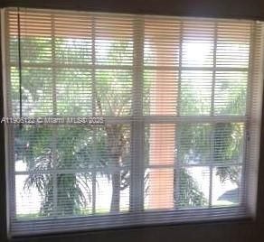 Recently Rented: $1,800 (0 beds, 1 baths, 450 Square Feet)