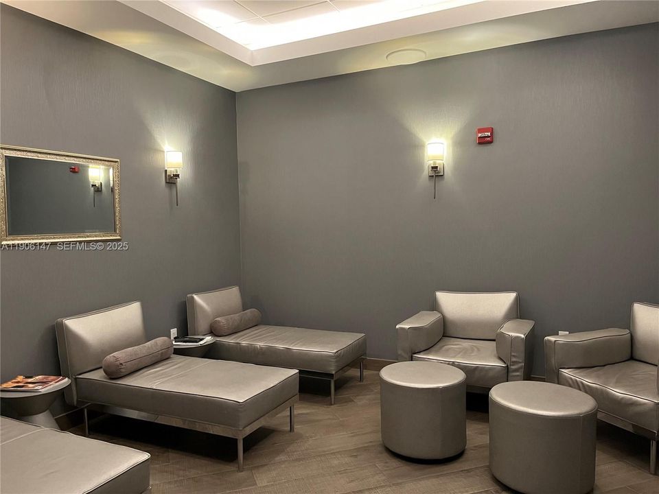 待售: $845,900 (2 贝兹, 2 浴室, 1510 平方英尺)