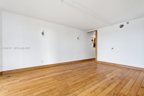 待售: $845,900 (2 贝兹, 2 浴室, 1510 平方英尺)