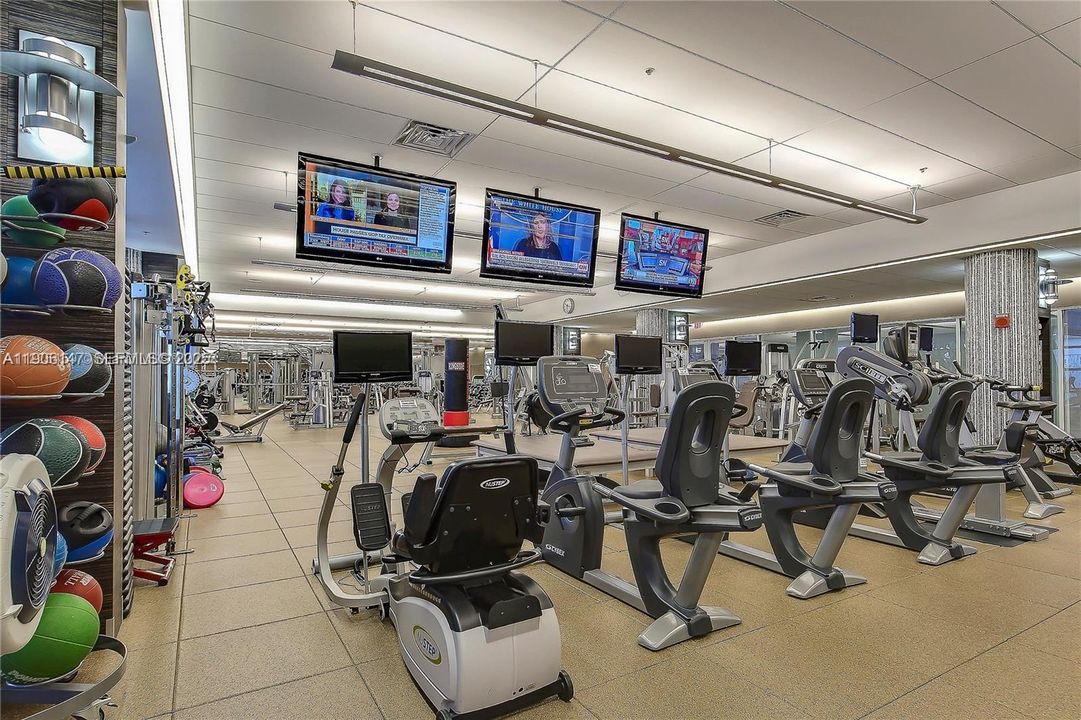 待售: $845,900 (2 贝兹, 2 浴室, 1510 平方英尺)