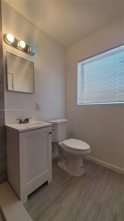 Recently Rented: $1,750 (1 beds, 1 baths, 12950 Square Feet)