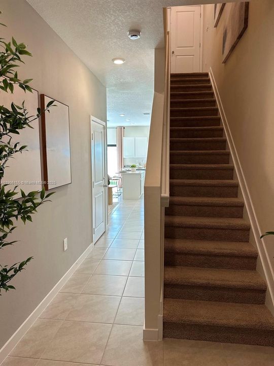 出租: $2,600 (3 贝兹, 2 浴室, 0 平方英尺)