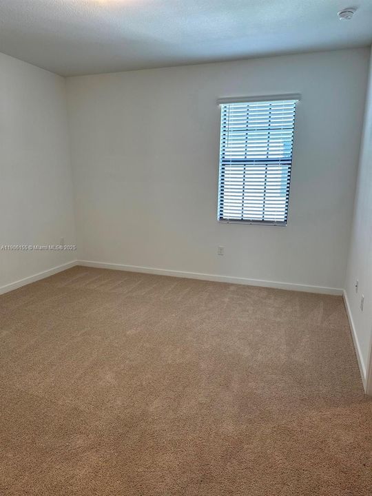 出租: $2,600 (3 贝兹, 2 浴室, 0 平方英尺)